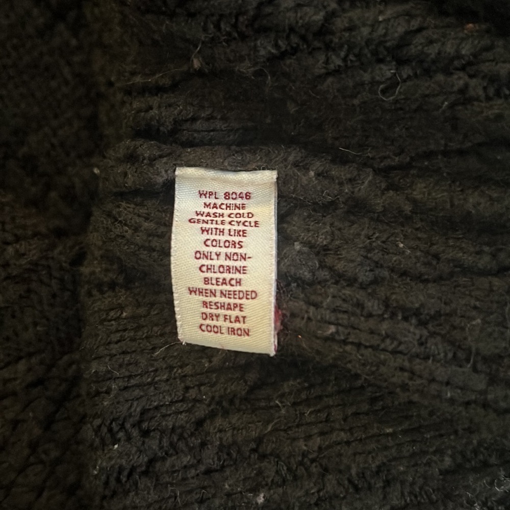 Heavyweight One Top Button Cardigan - Picture 7 of 7